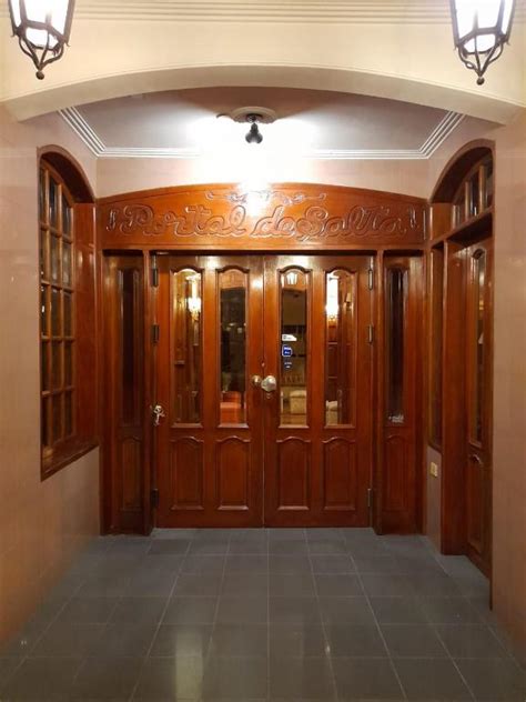 agoda hotel portal.